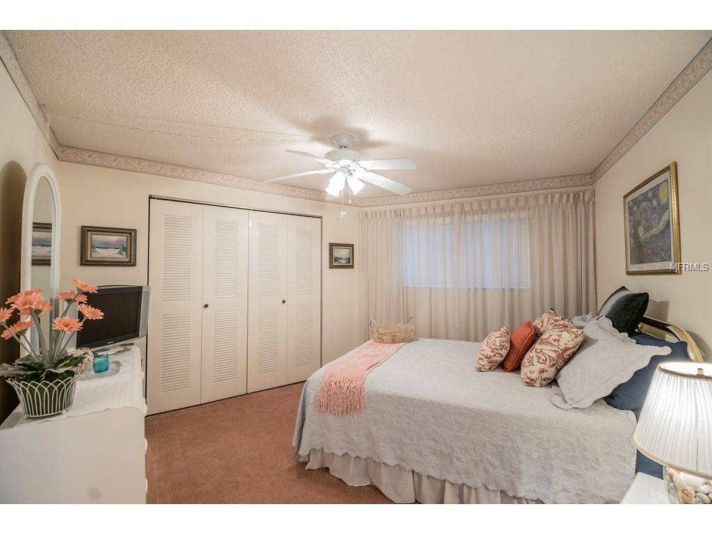 Clearwater Beach, FL 33767,610 ISLAND WAY #206