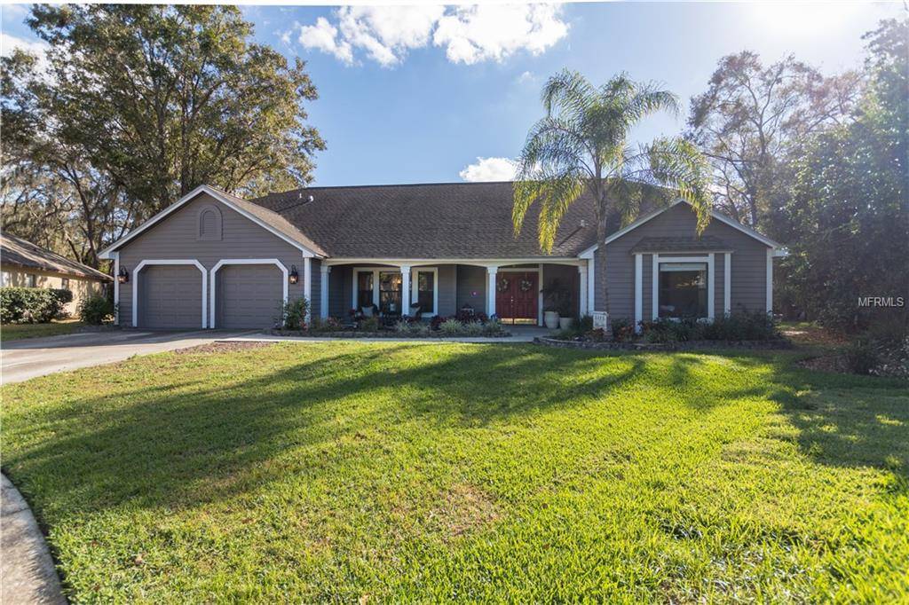 Valrico, FL 33596,3807 BLACKWOOD PL