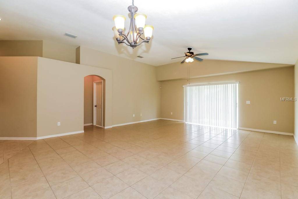 Wesley Chapel, FL 33545,6735 RUNNER OAK DR