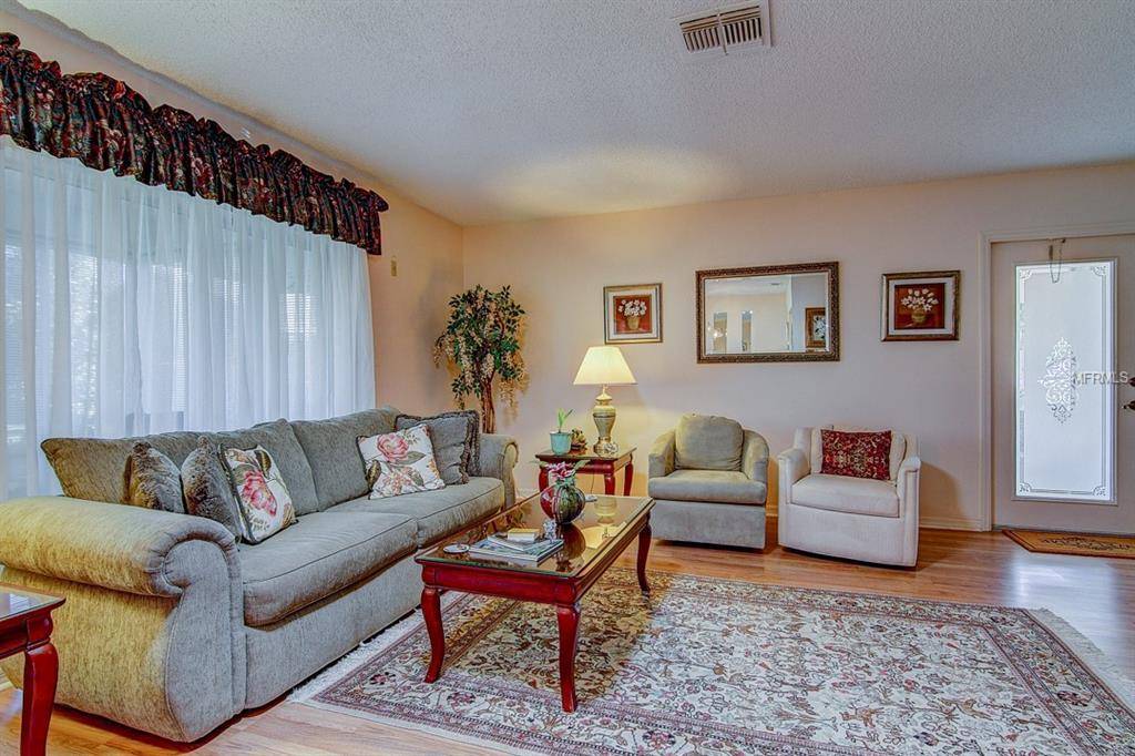 Sun City Center, FL 33573,146 GLENDOWER CIR #146