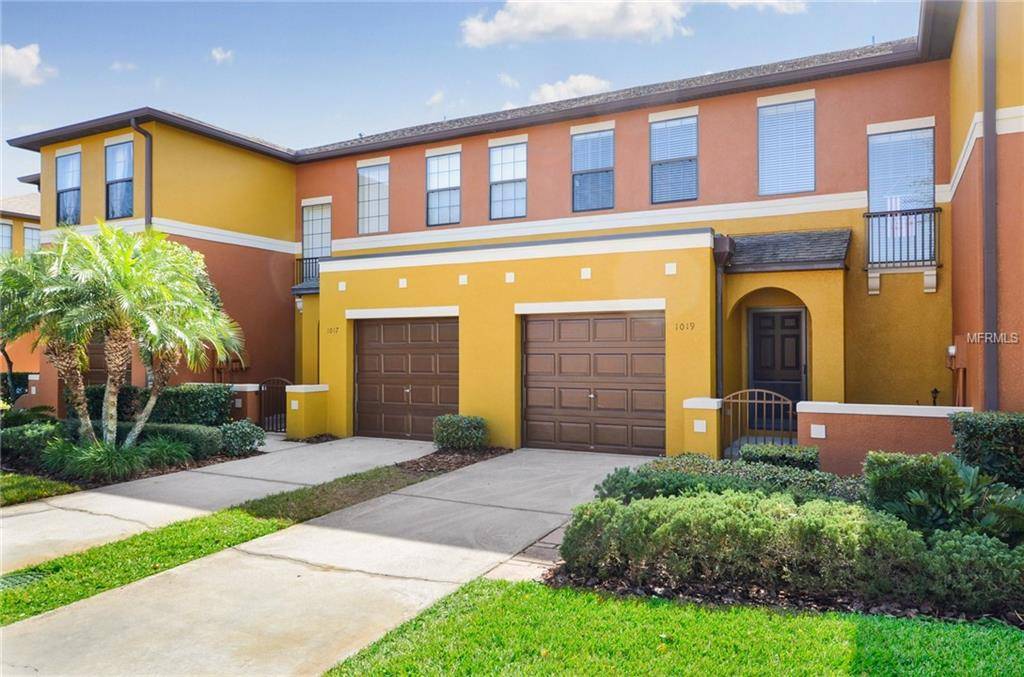 Wesley Chapel, FL 33543,1019 TULLAMORE DR