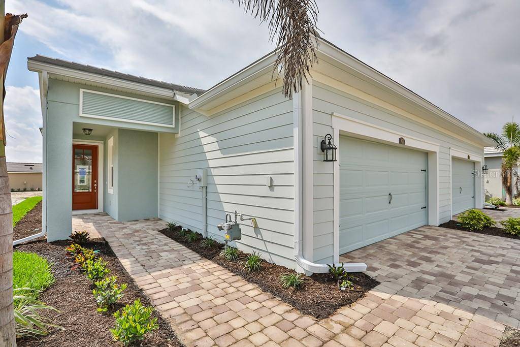 Sarasota, FL 34238,8637 RAIN SONG RD #341