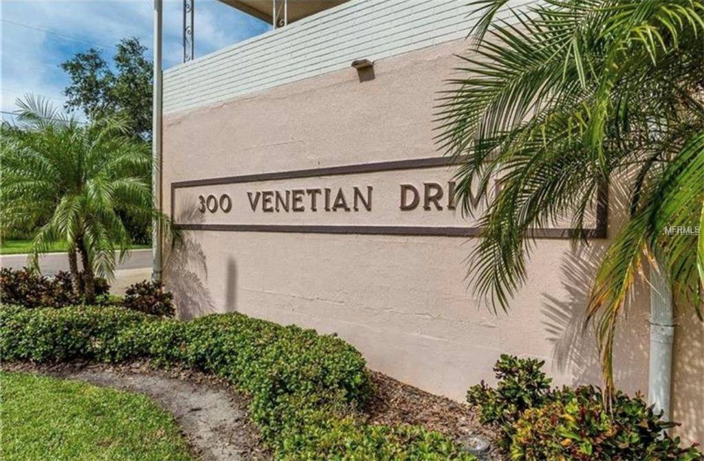 Clearwater, FL 33755,300 VENETIAN DR #7