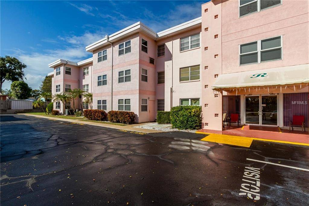 Seminole, FL 33772,11447 PARK BLVD #310