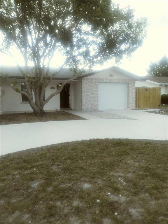 Port Richey, FL 34668,10327 HICKORY HILL DR