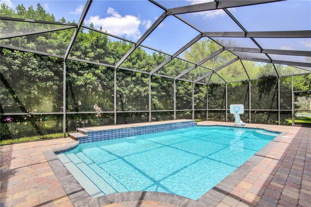 Lithia, FL 33547,5711 EAGLEMOUNT CIR