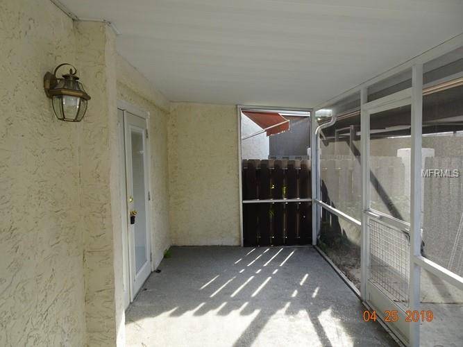 Clearwater, FL 33760,2944 PINE CONE CIR #7-47