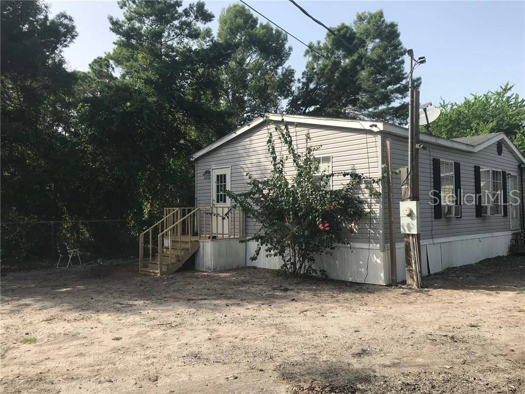 Ruskin, FL 33570,2810 MEIGHAN DR