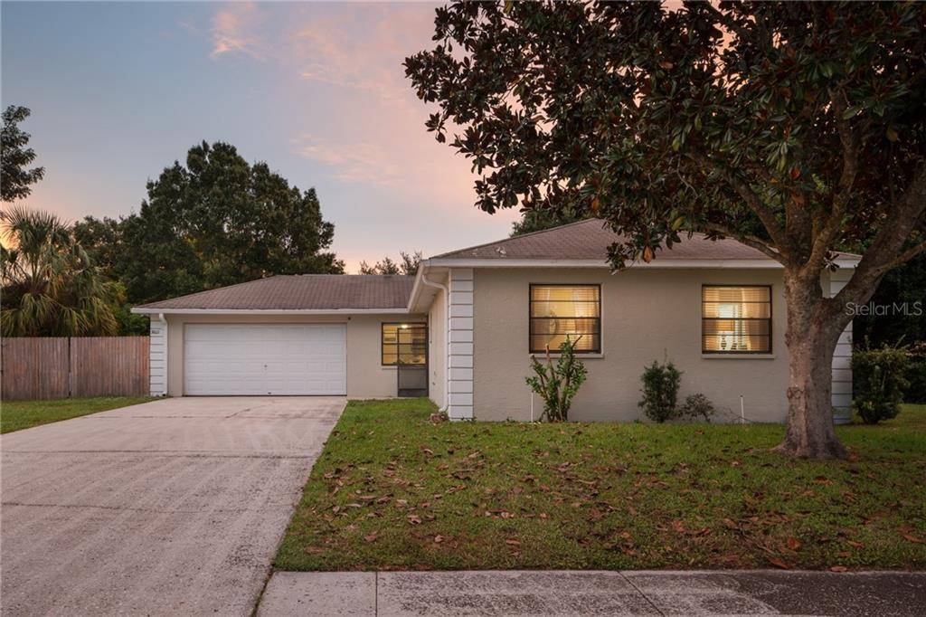 Zephyrhills, FL 33540,38611 FERM CIR