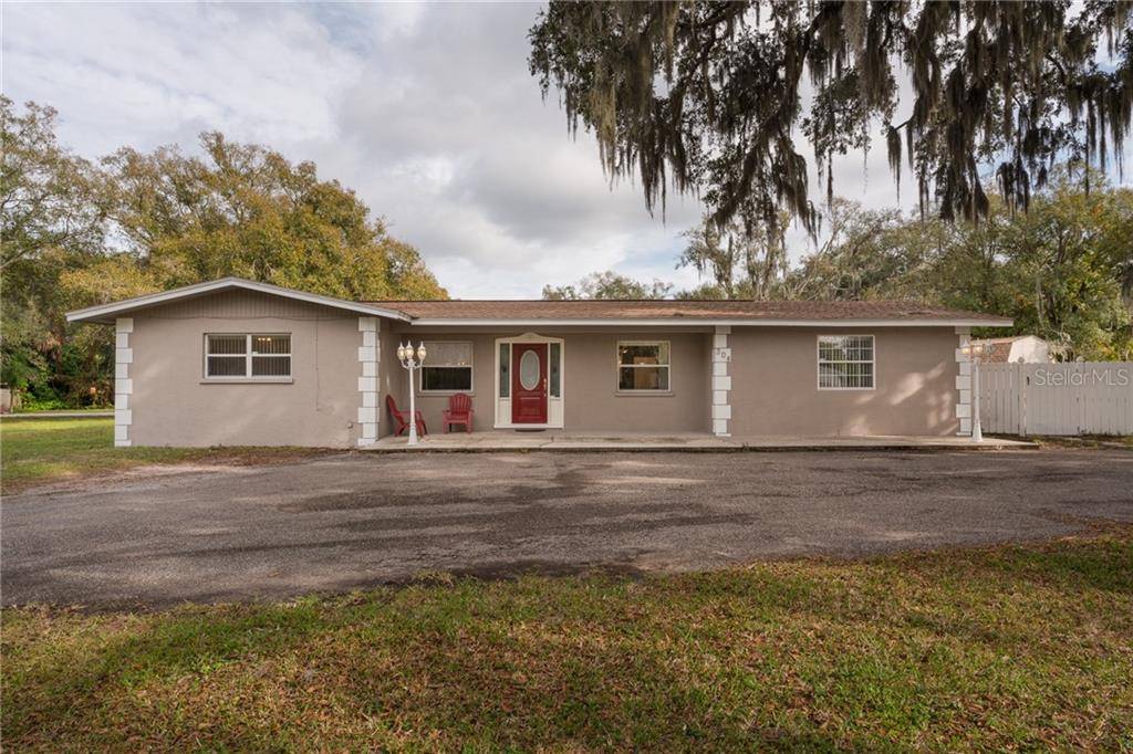 Ruskin, FL 33570,304 4TH ST SE