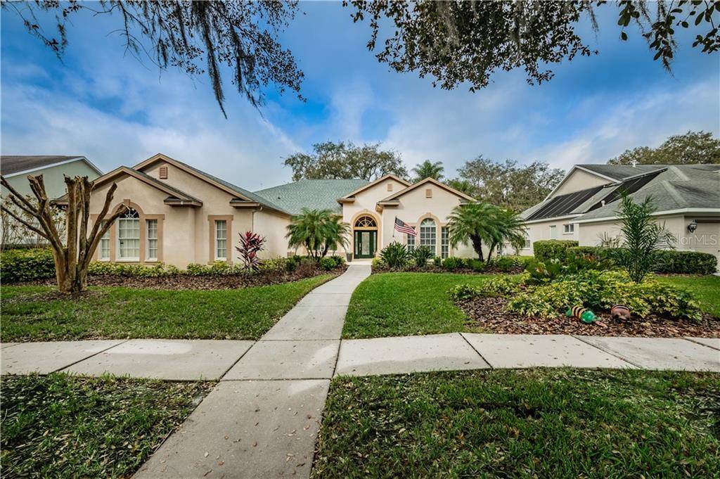 Lithia, FL 33547,5703 EAGLEMOUNT CIR