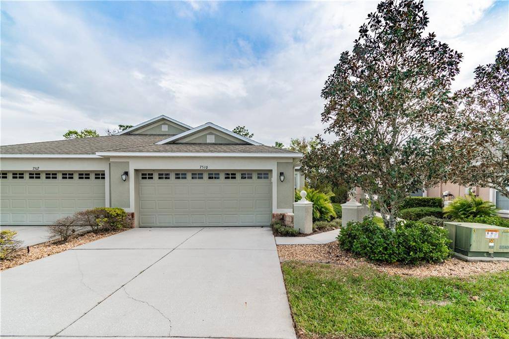 Land O Lakes, FL 34637,7510 DEER PATH LN