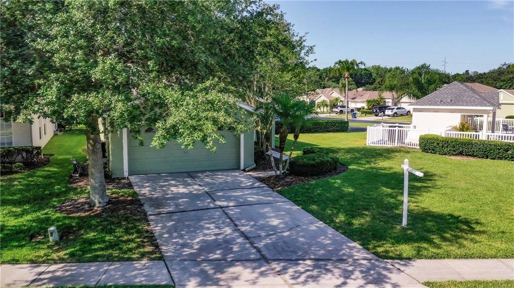 Land O Lakes, FL 34639,23704 CORAL RIDGE LN