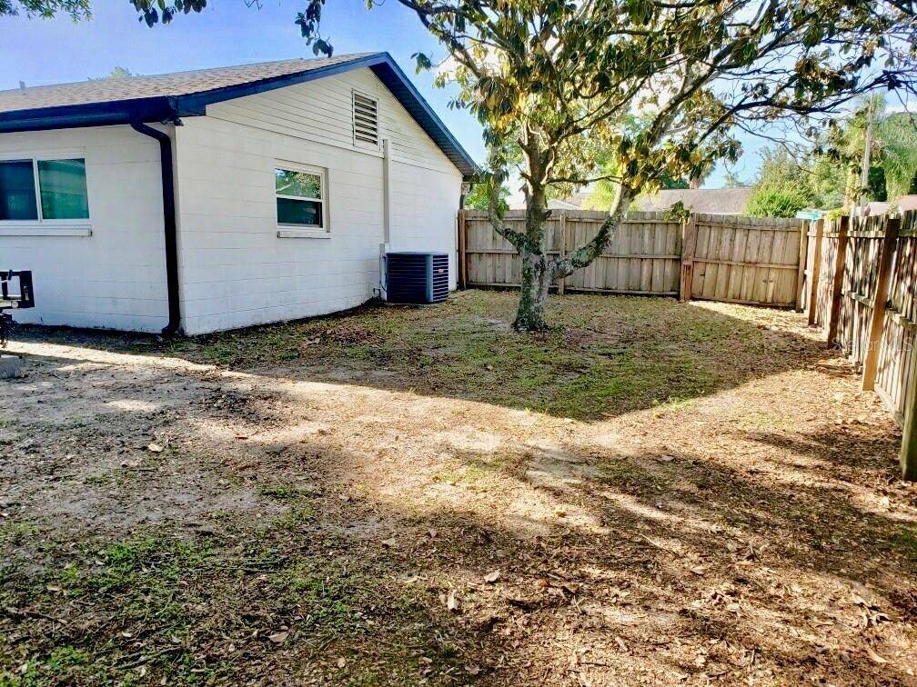 Valrico, FL 33594,3821 TREADWAY DR