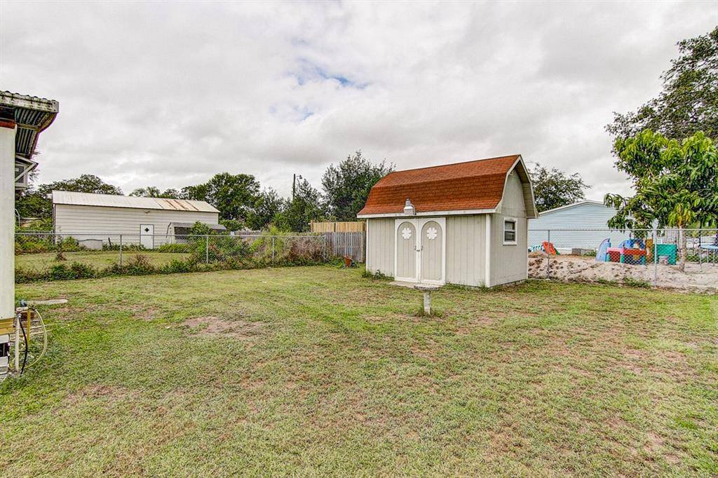 Ruskin, FL 33570,3609 PETROVA CIR