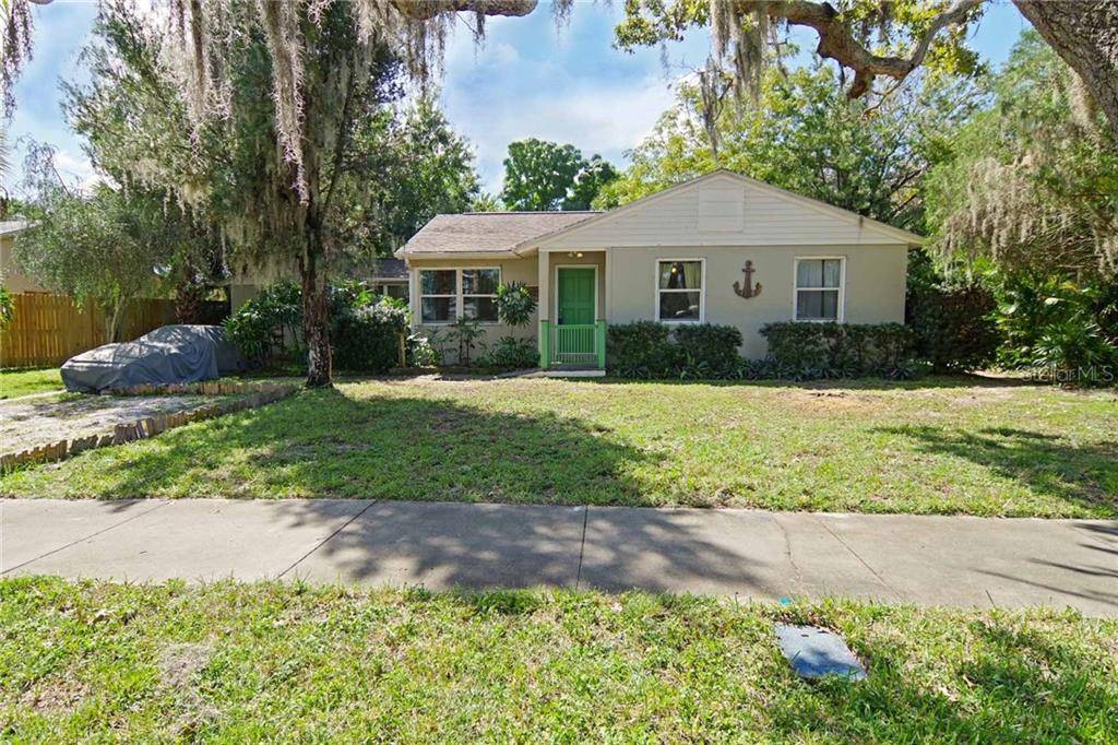 Tarpon Springs, FL 34689,623 RIVERSIDE DR