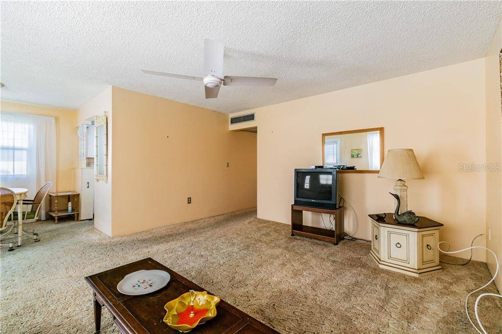 Sun City Center, FL 33573,1901 ANDOVER WAY #28