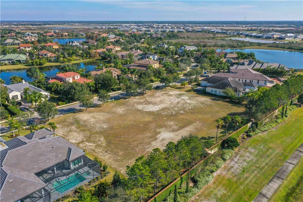 Lakewood Ranch, FL 34202,8352 CATAMARAN CIR