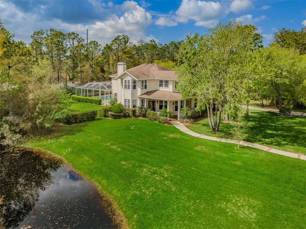 Lithia, FL 33547,5913 FLATWOODS MANOR CIR