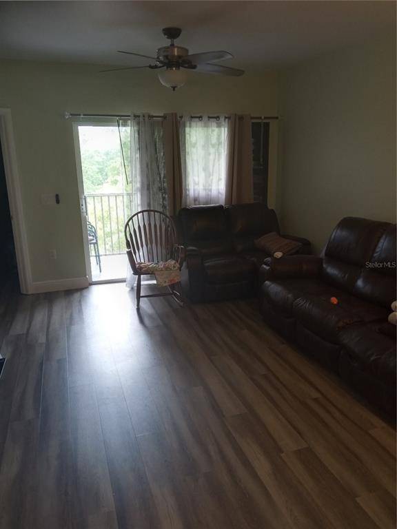 Riverview, FL 33578,9517 AMBERDALE CT #202