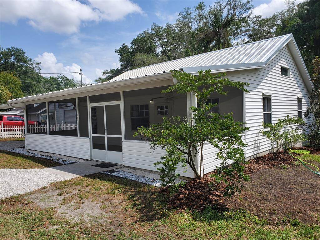 Thonotosassa, FL 33592,9951 E FOWLER AVE