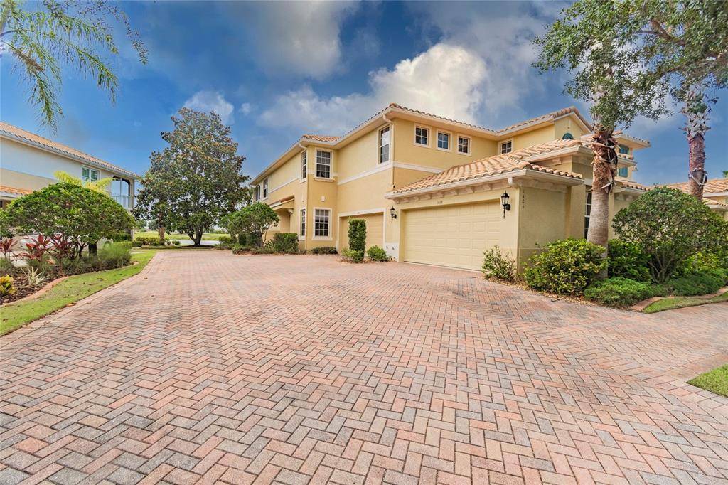 Sun City Center, FL 33573,1406 EMERALD DUNES DR #2