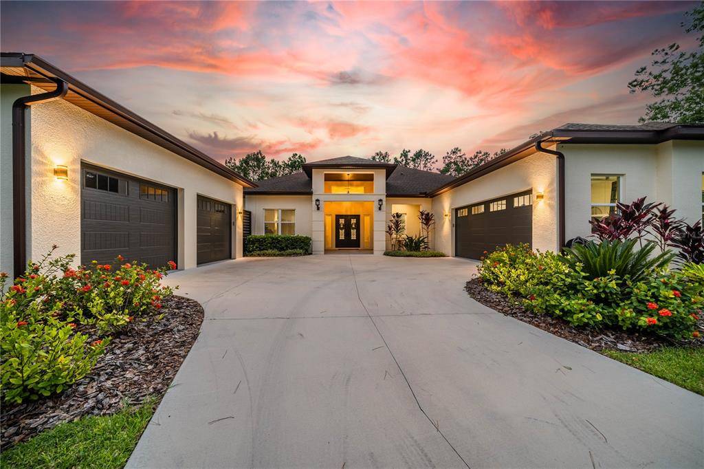 Lithia, FL 33547,5817 SIERRA CREST LN