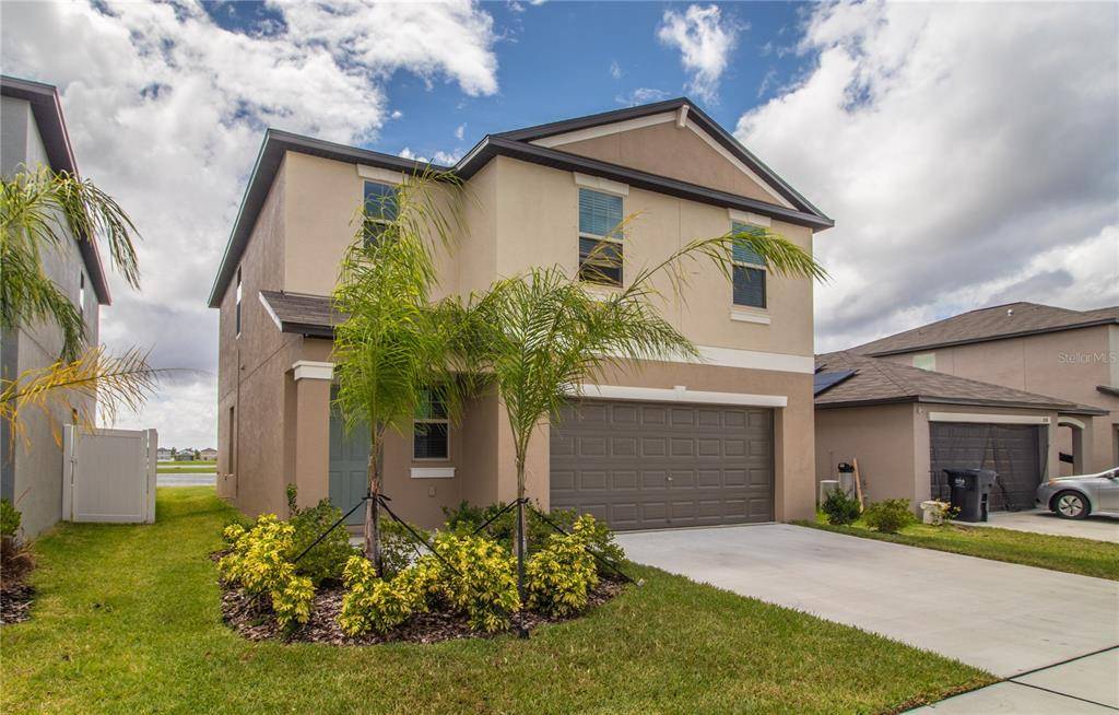 Ruskin, FL 33570,830 OLIVE CONCH ST