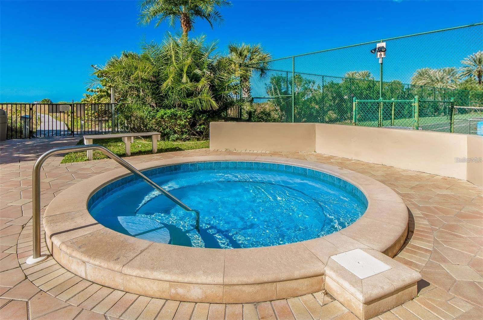 Clearwater, FL 33767,1230 GULF BLVD #305