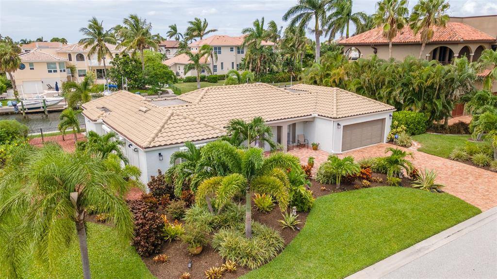 Longboat Key, FL 34228,633 HALYARD LN