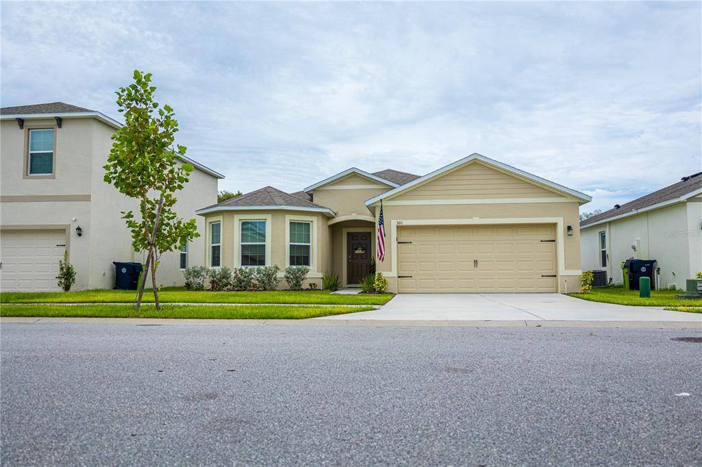 Auburndale, FL 33823,301 SUMMERSHORE DR