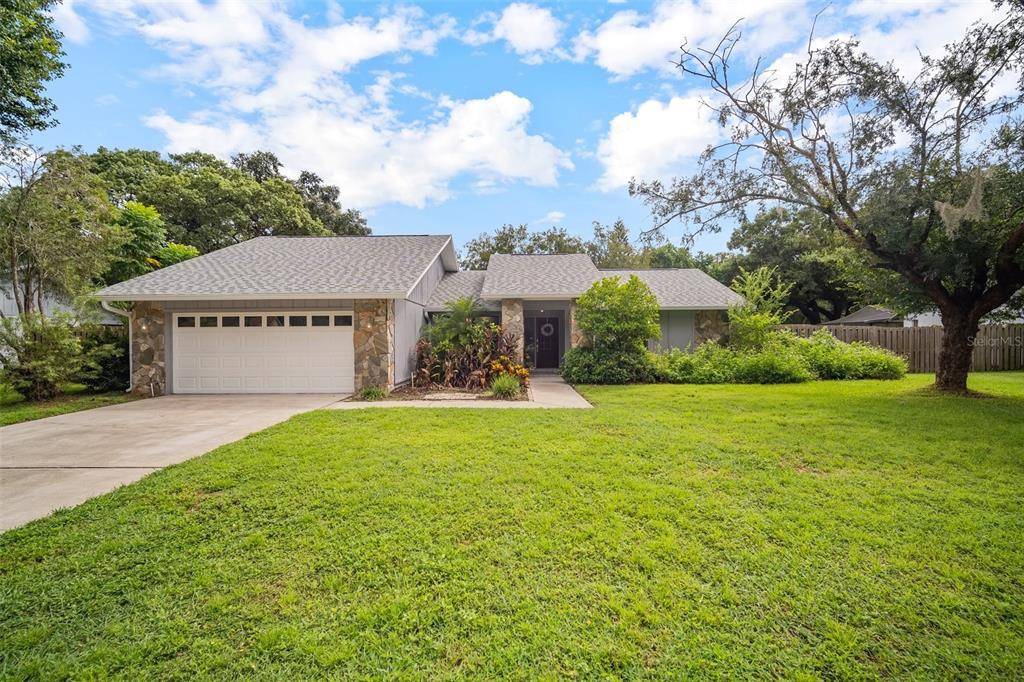 Seffner, FL 33584,310 HALTON CIR