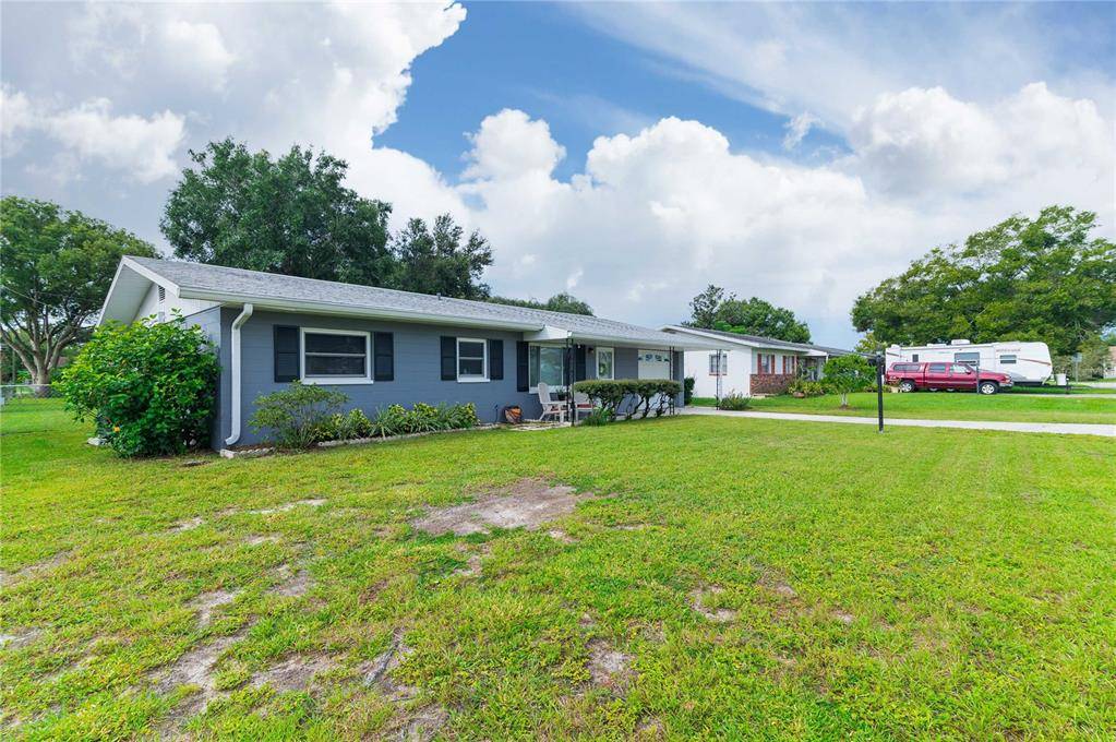 Zephyrhills, FL 33542,39081 CITADEL CIR