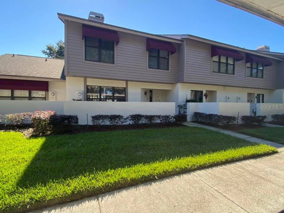 Brandon, FL 33511,715 OAK PARK PL