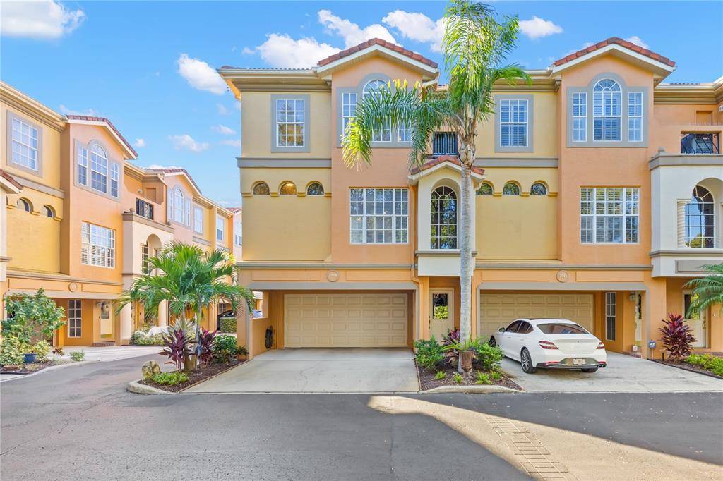 Tarpon Springs, FL 34689,1449 MANATEE CIR