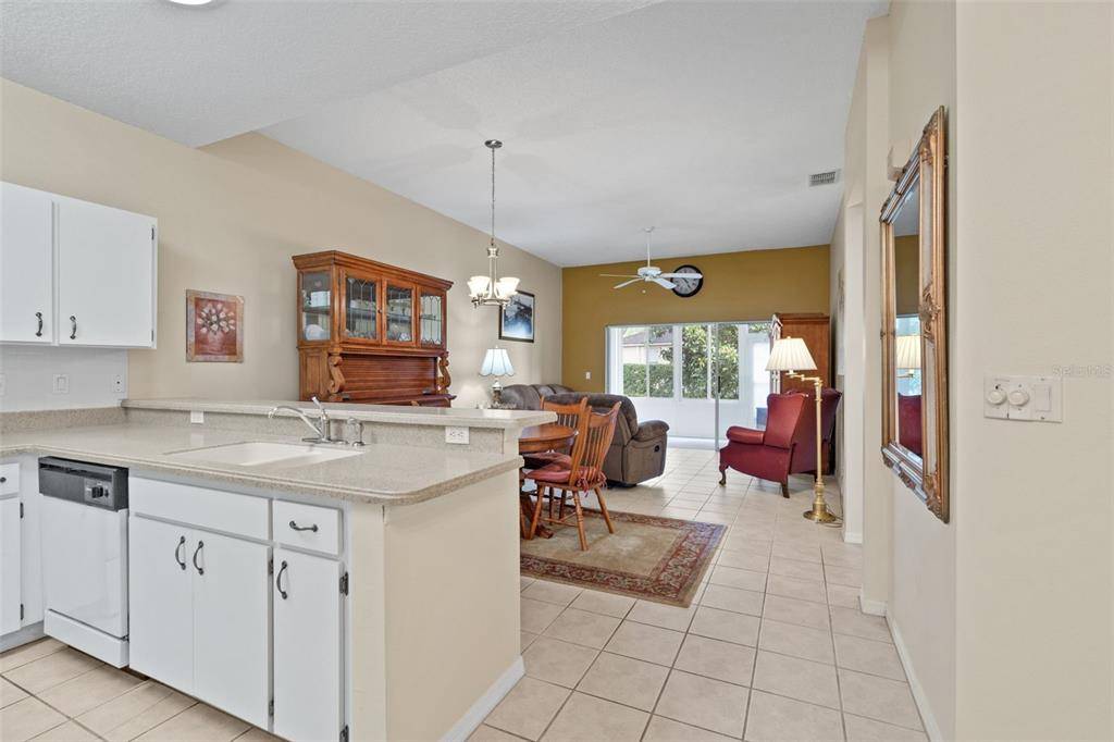 Sun City Center, FL 33573,2614 NOVACK CT #28