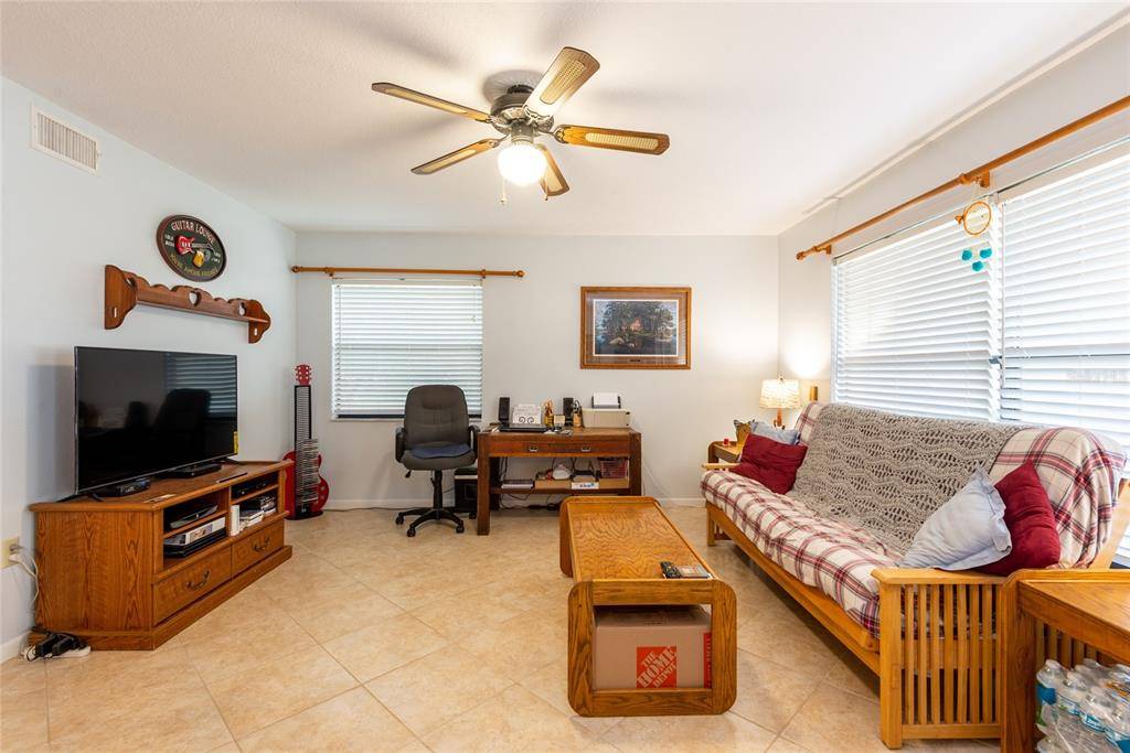 Clearwater, FL 33761,1505 HAMMOCK PINE BLVD #1505