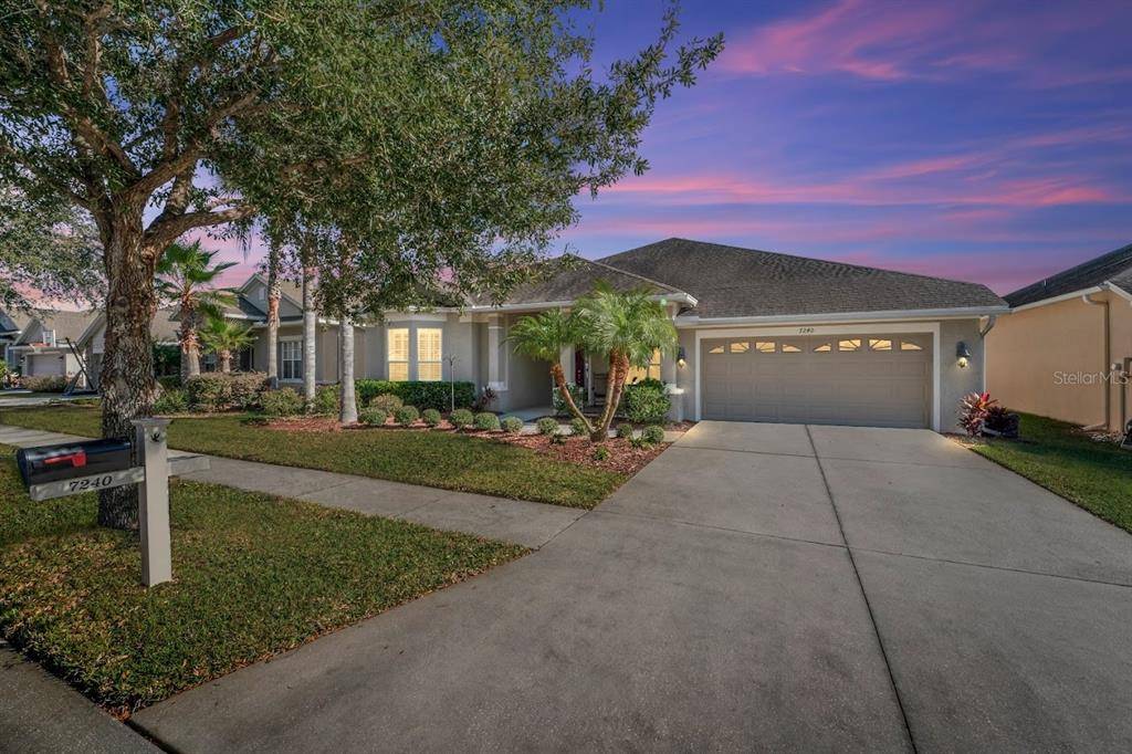 Land O Lakes, FL 34637,7240 DERWENT GLEN CIR