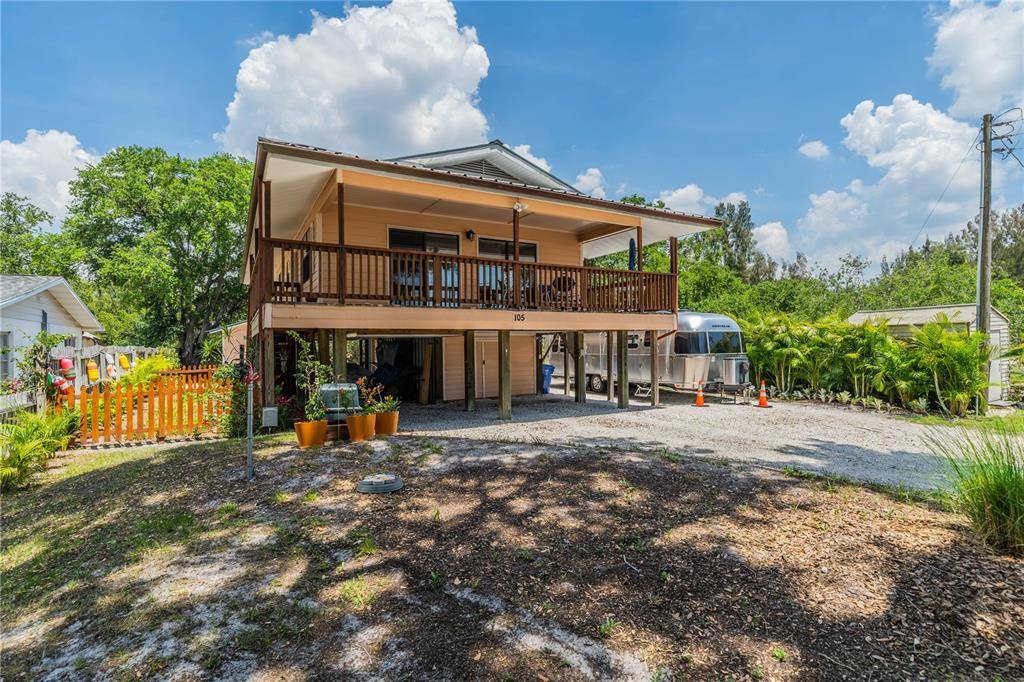 Ruskin, FL 33570,105 JANIE ST