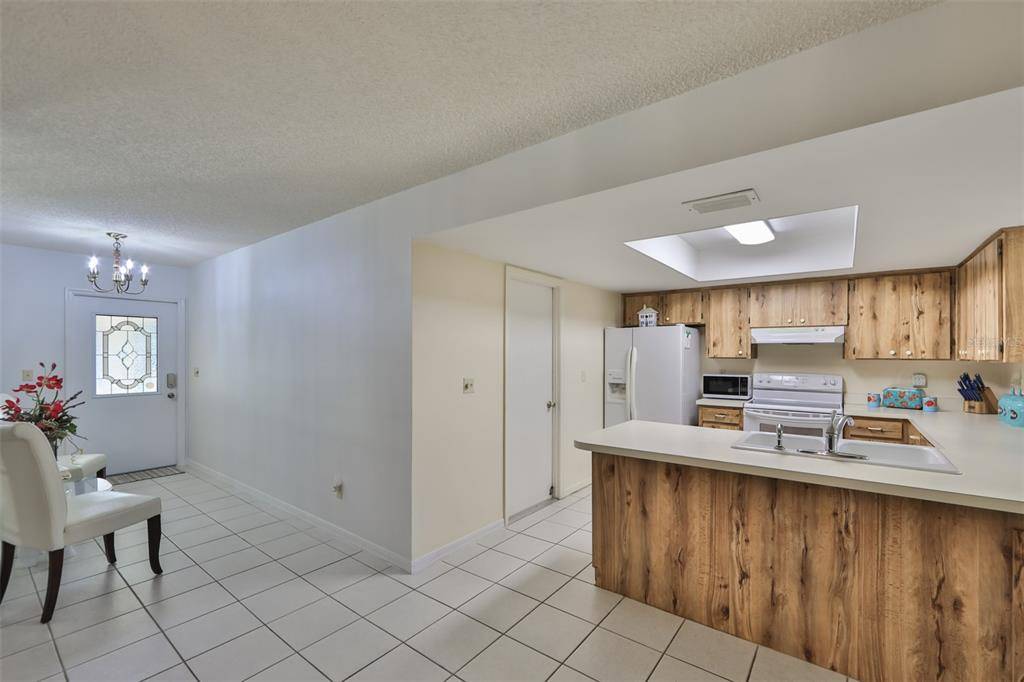 Sun City Center, FL 33573,2002 HAMPSTEAD CIR #298