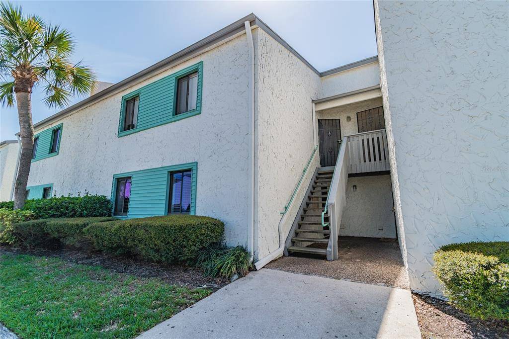 St Petersburg, FL 33716,11562 8TH ST N #703