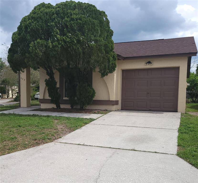 Lakeland, FL 33801,922 BUTTERCUP DR