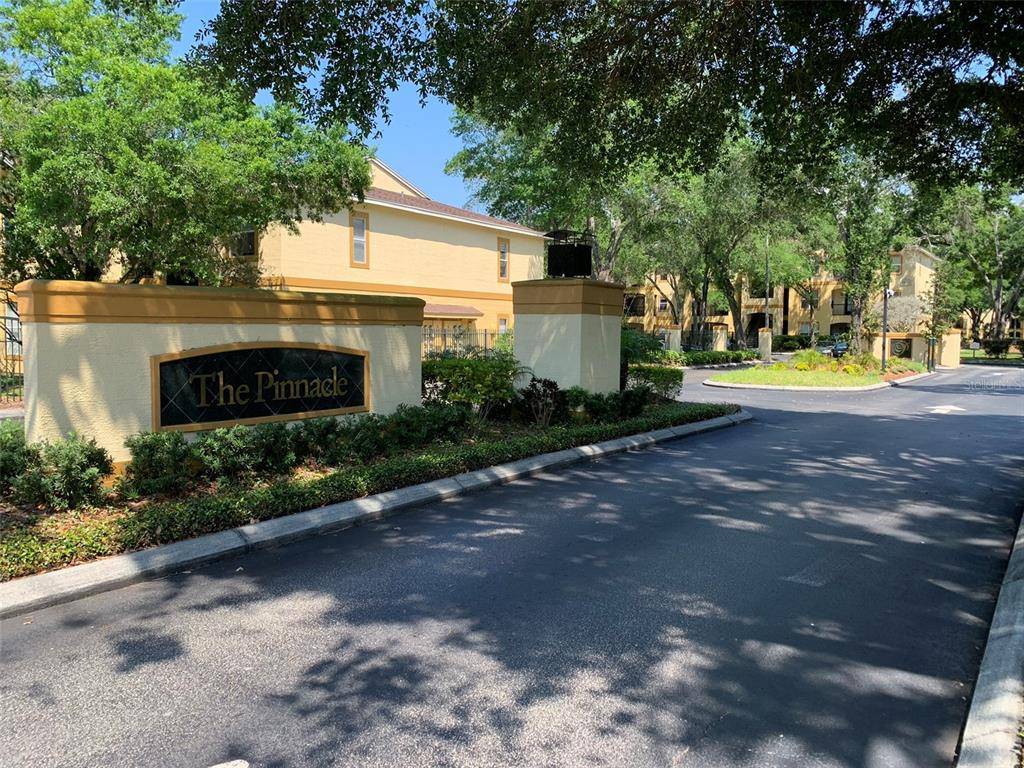 Tampa, FL 33624,5602 PINNACLE HEIGHTS CIR #312