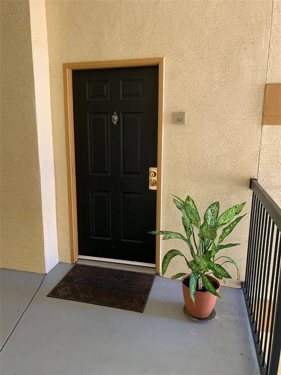 Tampa, FL 33624,5602 PINNACLE HEIGHTS CIR #312