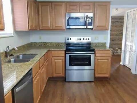 Longwood, FL 32779,127 CROWN POINT CIR #127