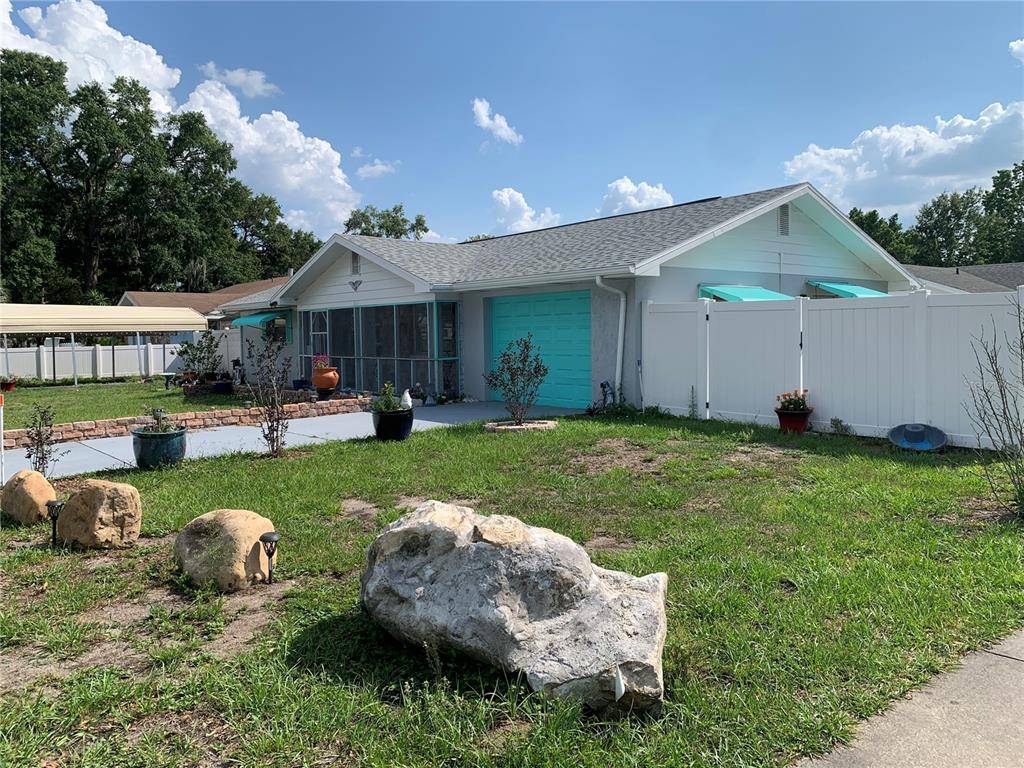 Zephyrhills, FL 33542,5617 6TH ST