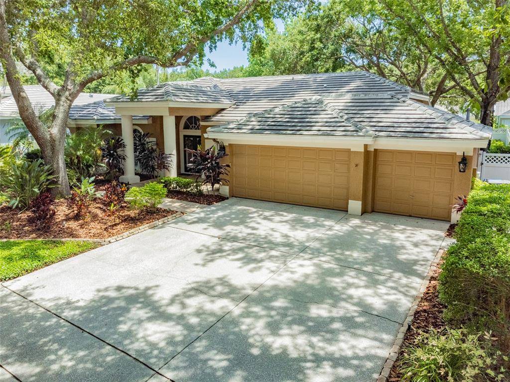 Tampa, FL 33647,9323 WELLINGTON PARK CIR