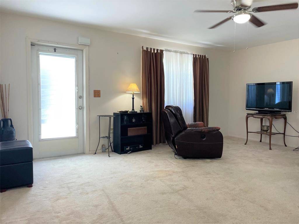 Sun City Center, FL 33573,1901 ANDOVER WAY #34