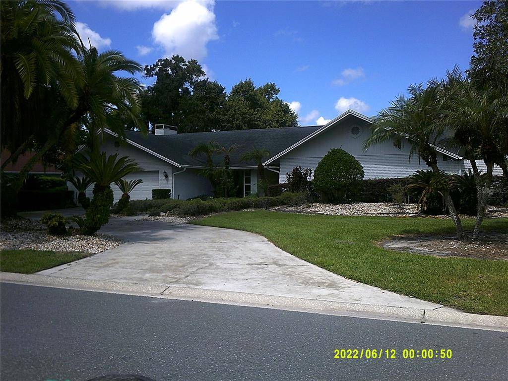 Plant City, FL 33566,1905 COUNTRY CLUB CT