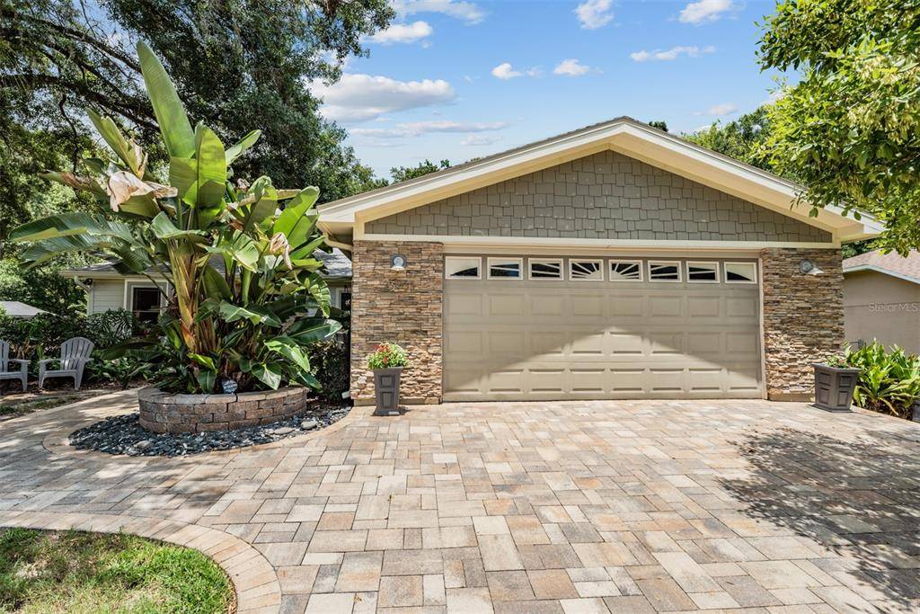 Land O Lakes, FL 34639,23933 FOREST VIEW DR